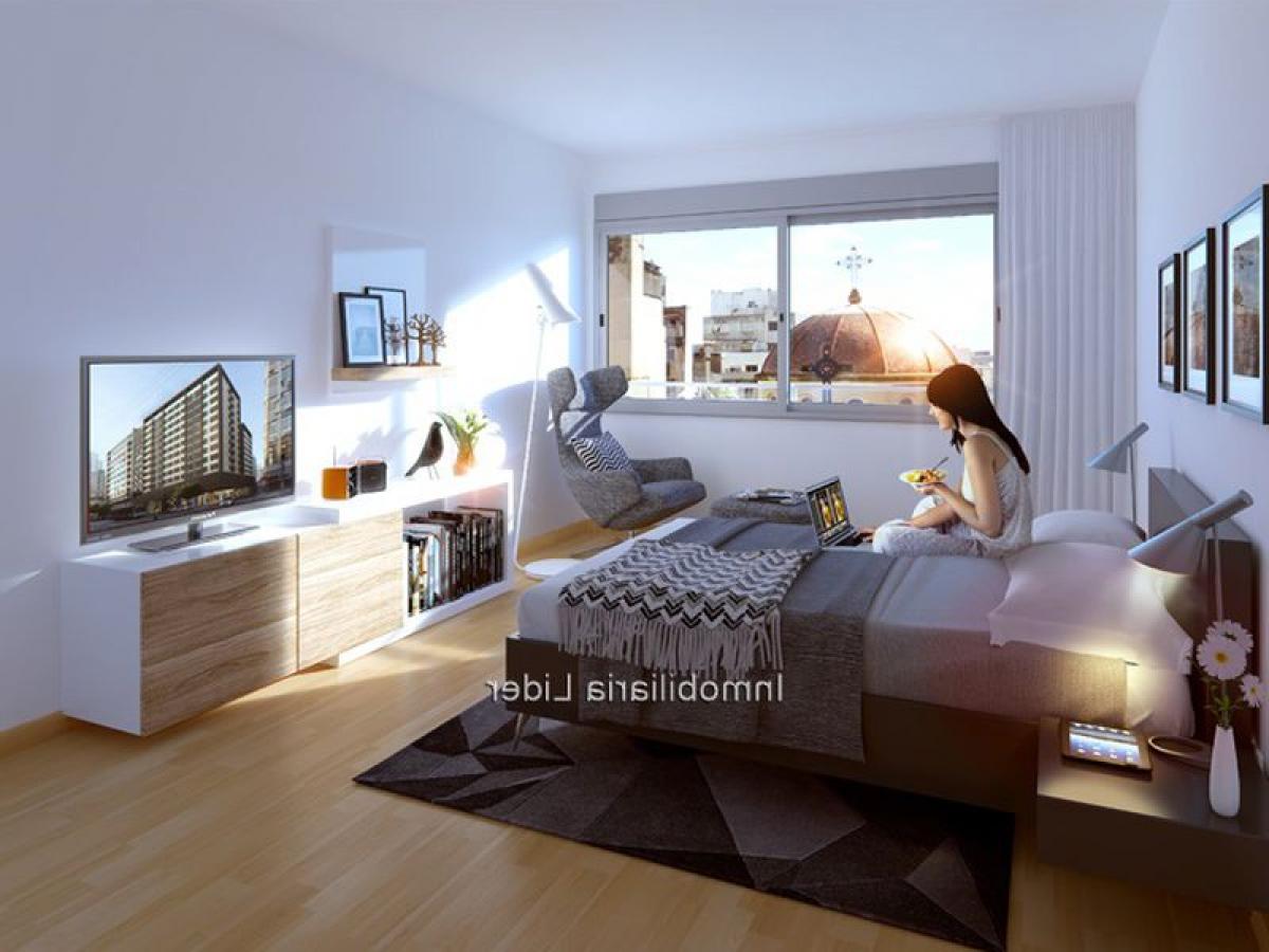 Квартира с 3 спальнями в Монтевидео, Уругвай № 10178