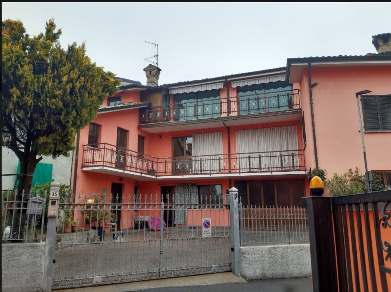 4 rooms Apartment in Peia, Italy No. 185169
