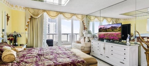 3 dormitorios propiedad comercial en venta en Miami, Miami-Dade, Florida, USA № 614409 17