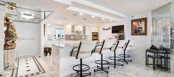 3 dormitorios propiedad comercial en venta en Miami, Miami-Dade, Florida, USA № 614409 12