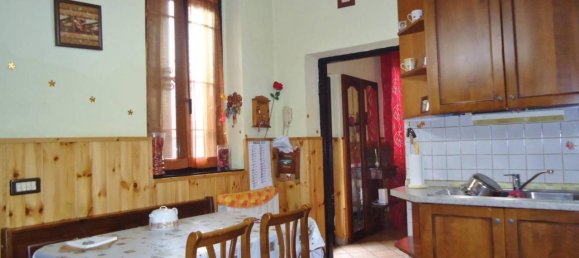 Apartamento de 2 habitaciónes en Gallarate, Italy No. 36879 12