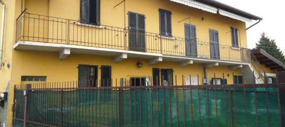 Apartamento de 2 habitaciónes en Gallarate, Italy No. 36879 20