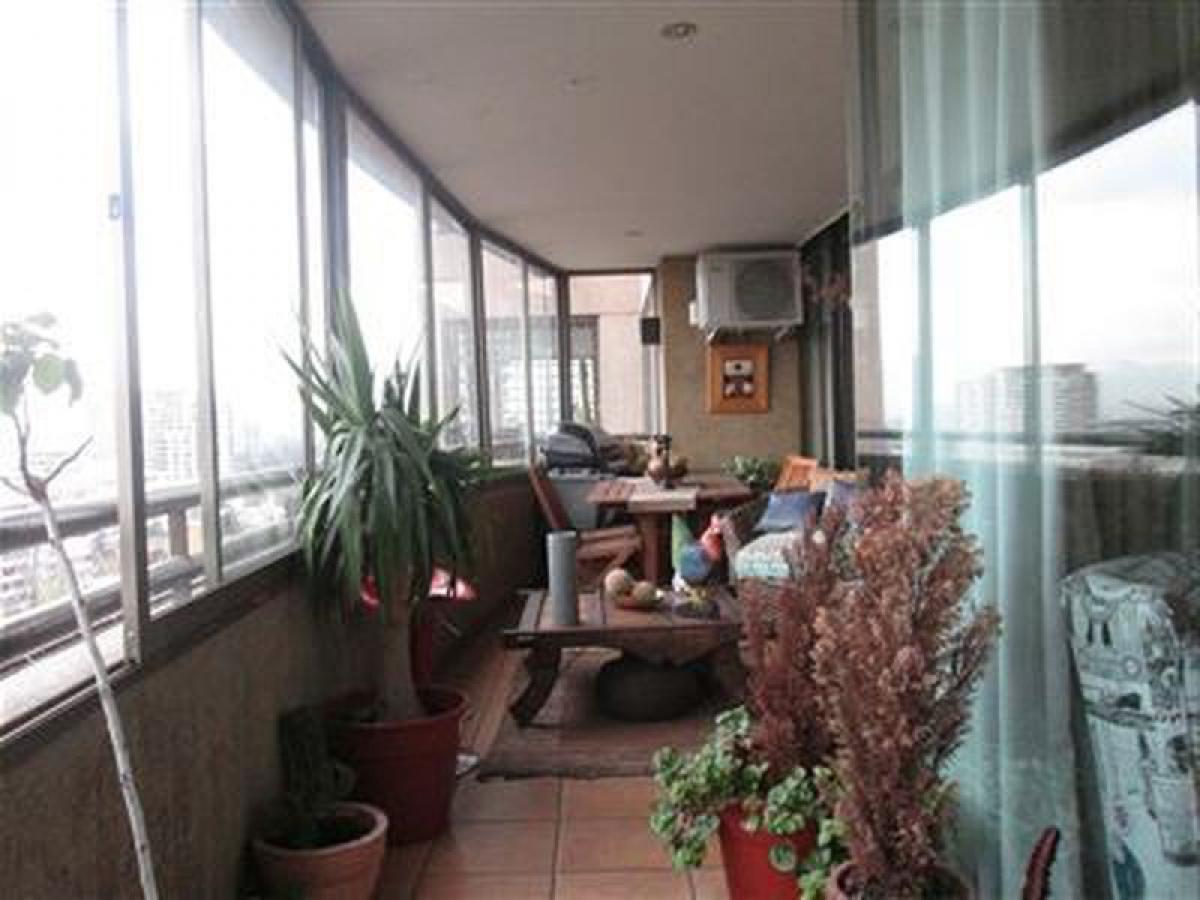 3 bedrooms Apartment in Santiago, Chile No. 3598