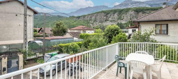 6 bedrooms Villa in Varces-Allieres-et-Risset, France No. 207469 9