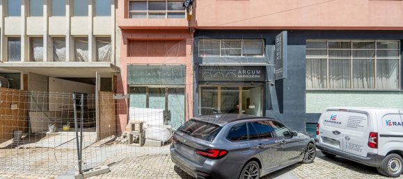 9 bedrooms Building in Chaves, Portugal No. 140807 5