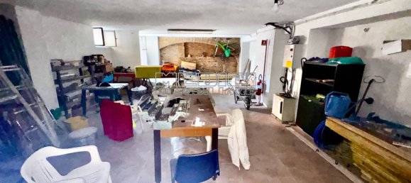 Casa de 2 dormitorios en Montemagno, Italy No. 296363 23