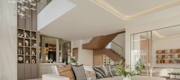 4 bedrooms Penthouse in Pattaya, Thailand No. 69022 4