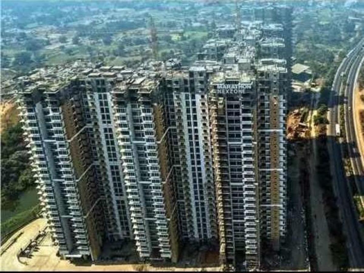 3 bedrooms House in Mumbai, India No. 28022