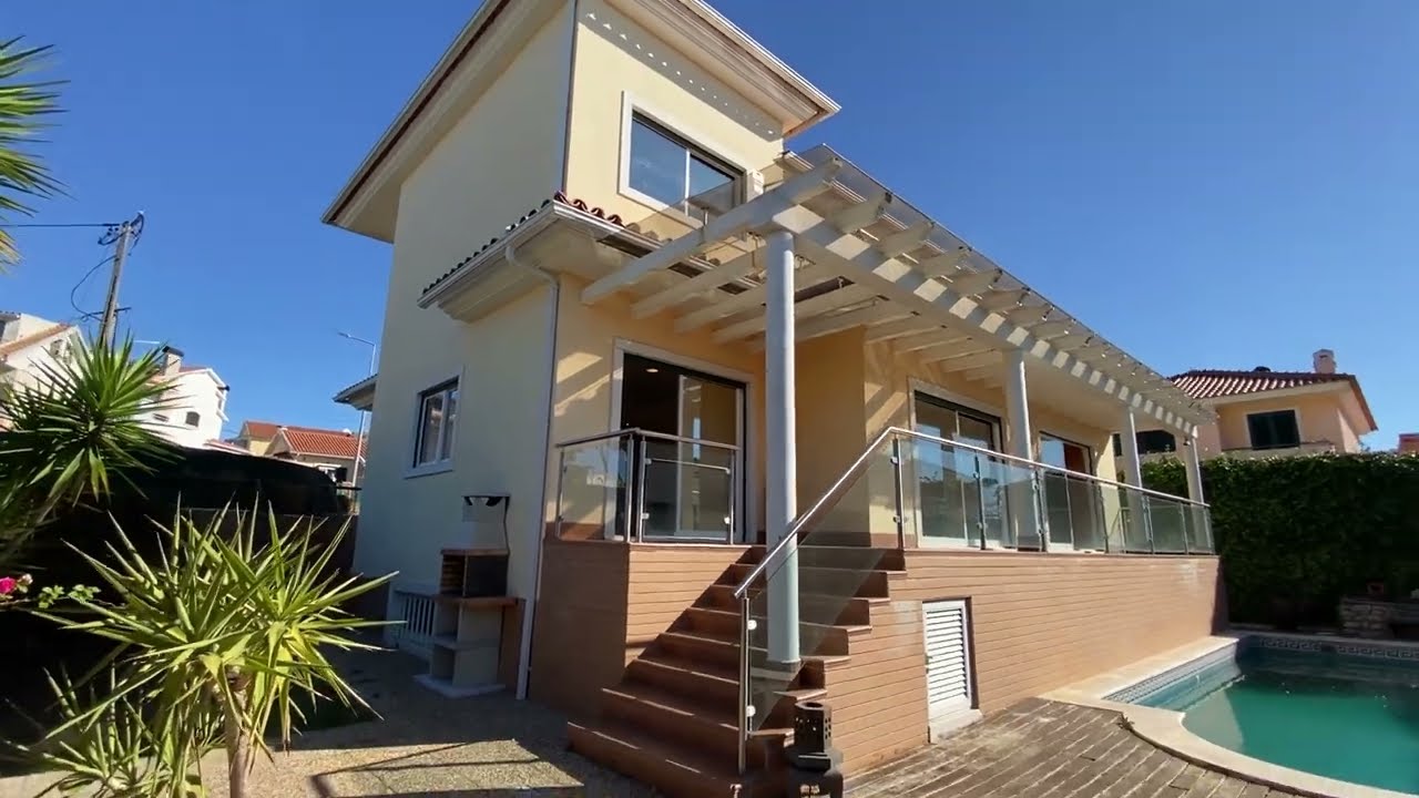 3 غرف نوم منزل في Cascais, Portugal رقم 138538