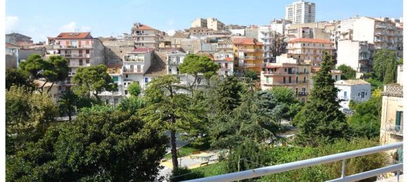 5-salle Appartement à Ragusa, Italy No. 254693 4