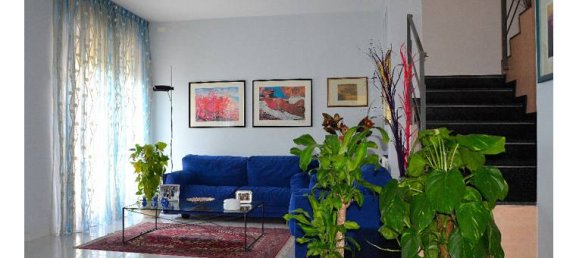 5-salle Appartement à Ragusa, Italy No. 254693 7