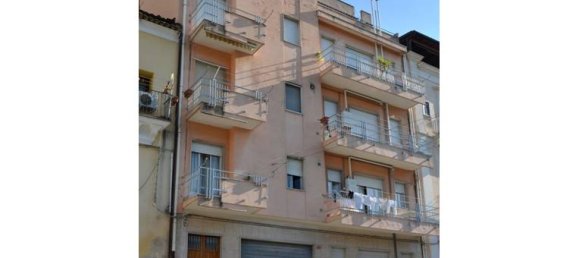 5-salle Appartement à Ragusa, Italy No. 254693 2
