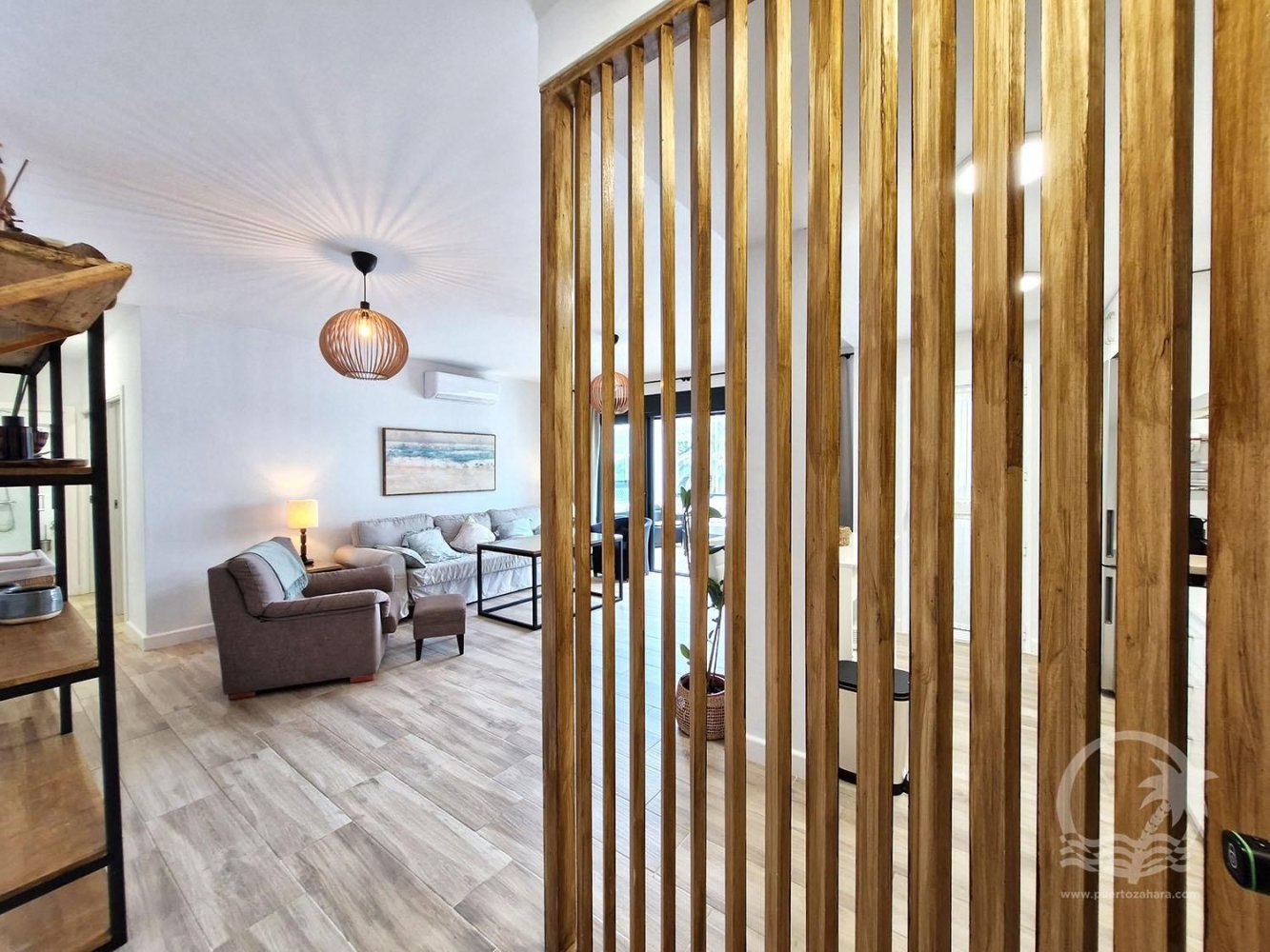 Квартира с 2 спальнями в Саара де лос Атунес, Испания № 180435