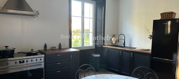 5 bedrooms Castles in Pornic, France No. 293121 4