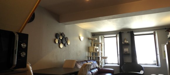 2 Schlafzimmer Doppelhaus in La Tour-du-Pin, France, Nr. 333145 4