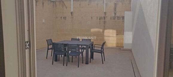 2 Schlafzimmer Maisonette-Wohnung in Zebbug, Malta, Nr. 8116 5