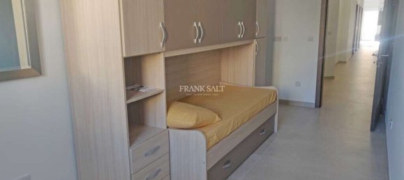 2 Schlafzimmer Maisonette-Wohnung in Zebbug, Malta, Nr. 8116 12