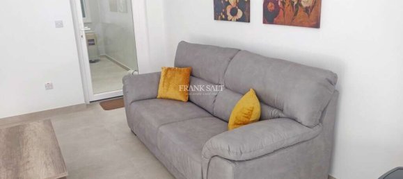 2 Schlafzimmer Maisonette-Wohnung in Zebbug, Malta, Nr. 8116 2