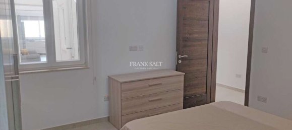 2 Schlafzimmer Maisonette-Wohnung in Zebbug, Malta, Nr. 8116 9