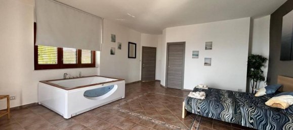 5-Zimmer Villa in Licata, Italy, Nr. 25020 10