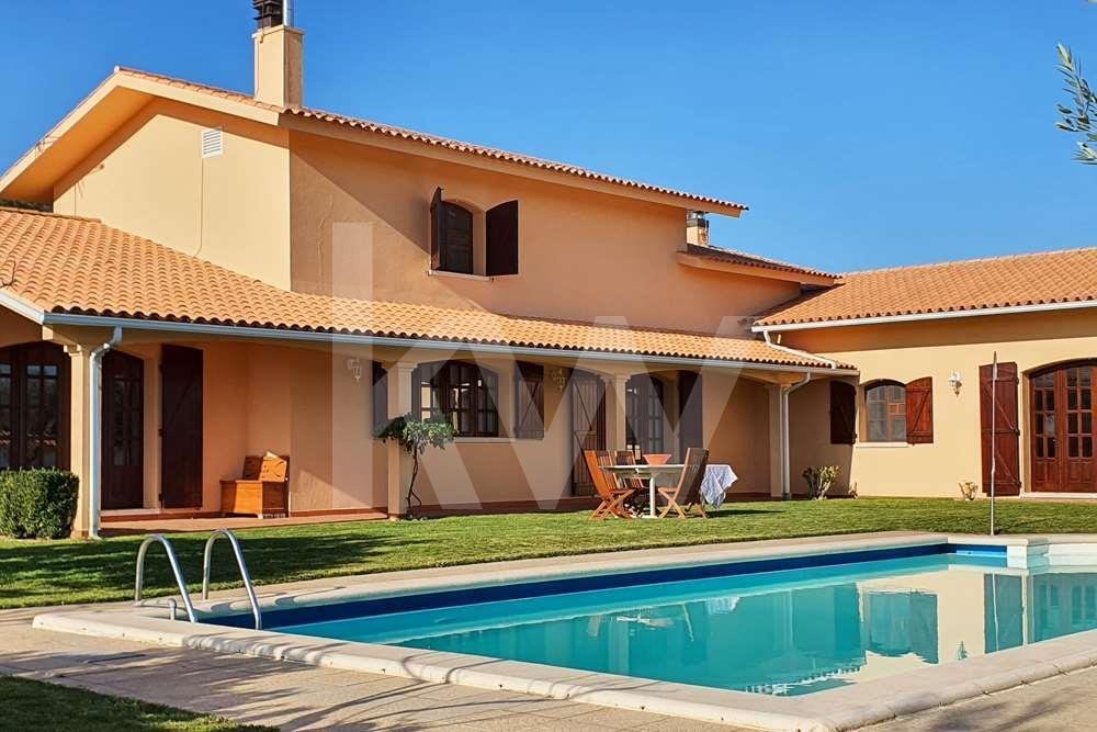 5 bedrooms Villa in Pombal, Portugal No. 143304