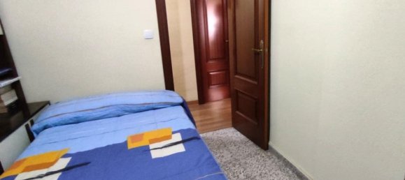 4 bedrooms Apartment in Malaga, Spain No. 160126 17