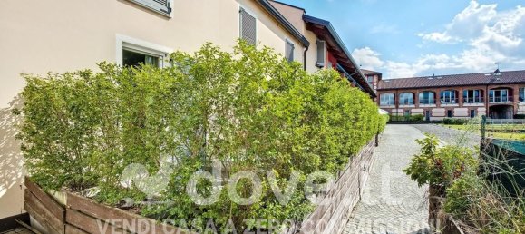 3 Schlafzimmer Doppelhaus in Volpiano, Italy, Nr. 381927 26