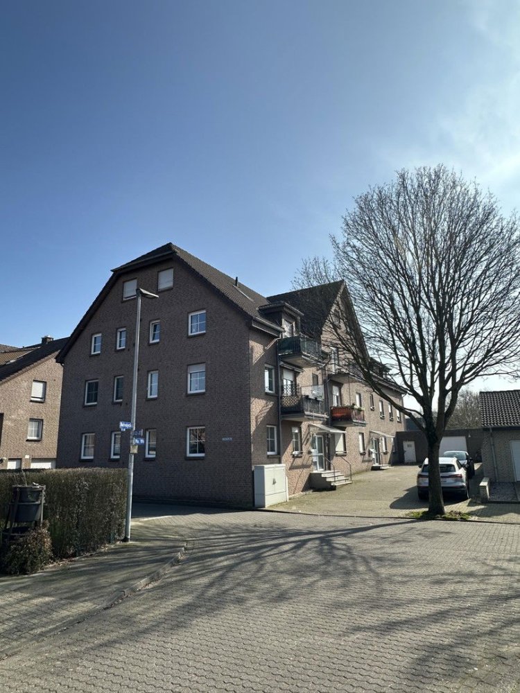 3 rooms Apartment in Kleve, Germany No. 6644