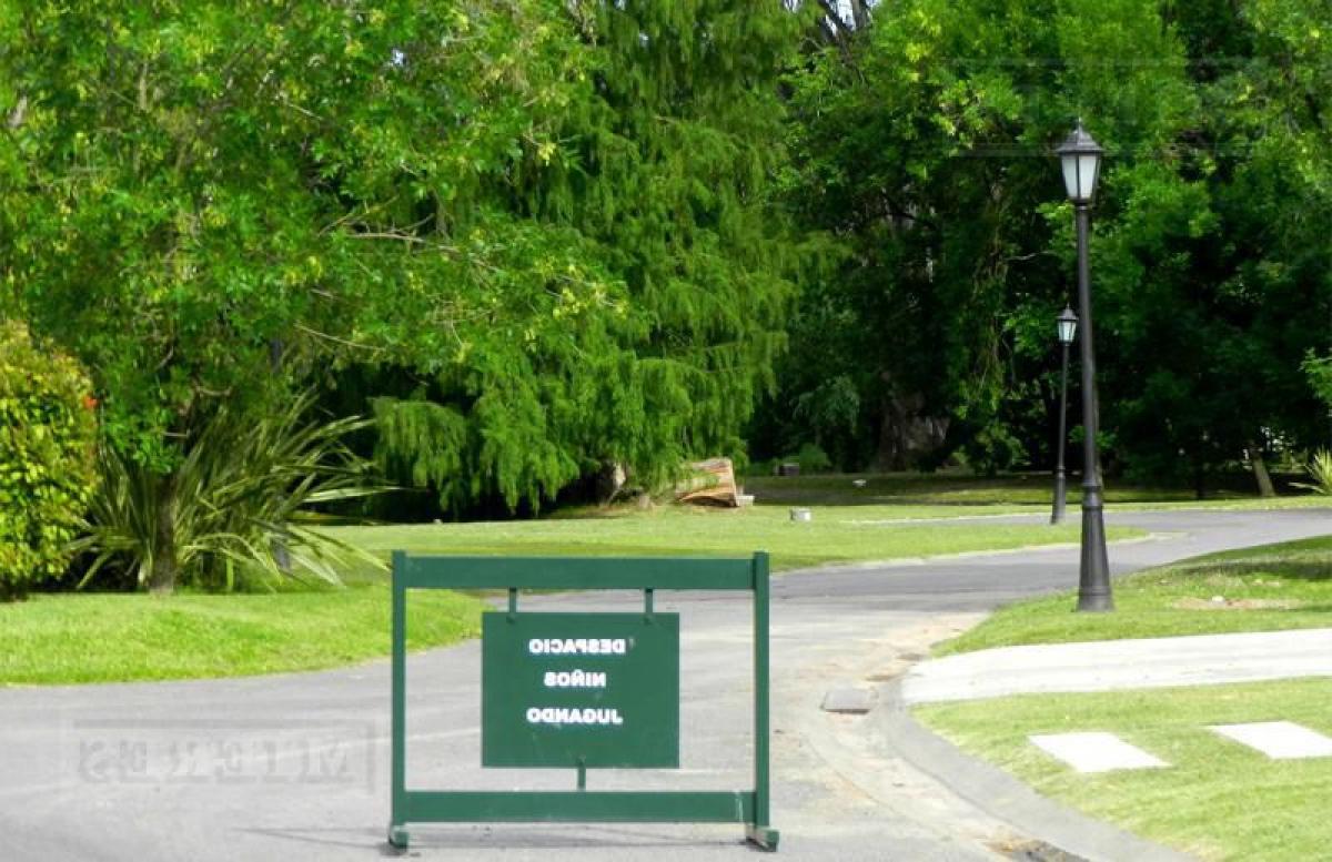  Land in Escobar, Argentina No. 47568