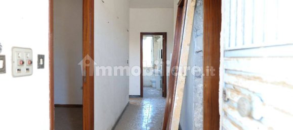3 bedrooms Villa in Trecase, Italy No. 337834 9