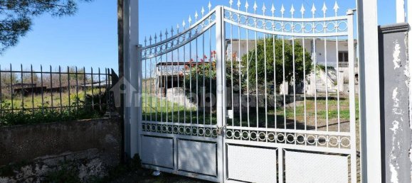 3 bedrooms Villa in Trecase, Italy No. 337834 5