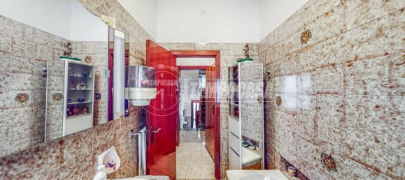 3 bedrooms Villa in Modena, Italy No. 212595 11