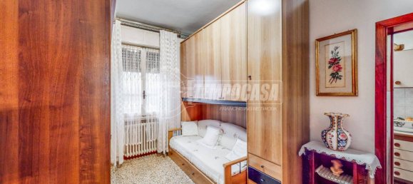 3 bedrooms Villa in Modena, Italy No. 212595 7