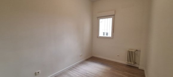 4 bedrooms Apartment in Madrid, Spain No. 166348 18