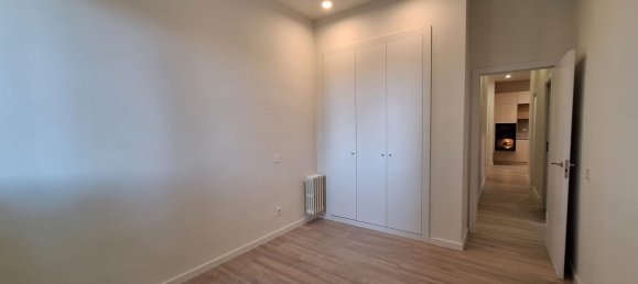 4 bedrooms Apartment in Madrid, Spain No. 166348 26