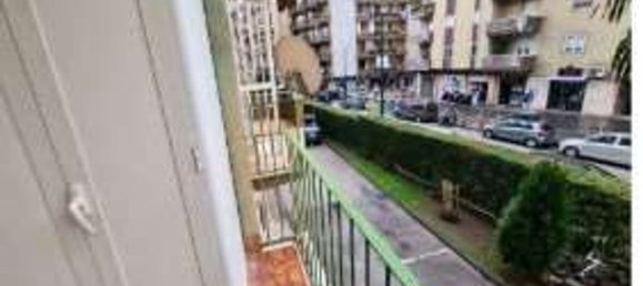 6-Zimmer Wohnung in Naples, Italy, Nr. 14163 4