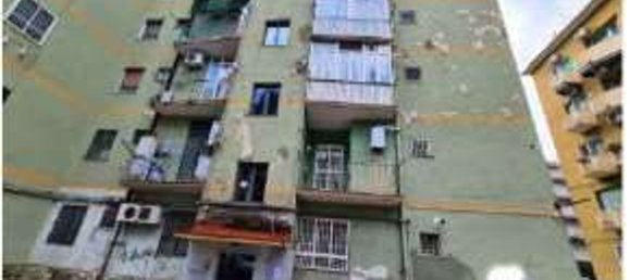 6-Zimmer Wohnung in Naples, Italy, Nr. 14163 2