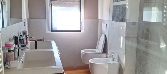 4-salle Appartement à Forlì, Italy No. 200831 6