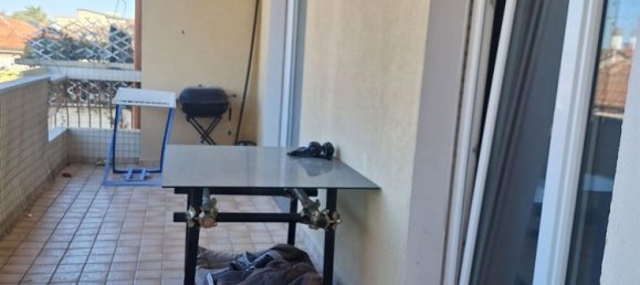 4-salle Appartement à Forlì, Italy No. 200831 5