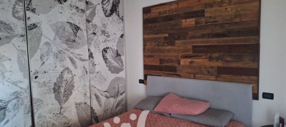 4-salle Appartement à Forlì, Italy No. 200831 7