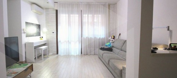 Apartamento de 3 divisões em Bologna, Italy N.º 34464 18