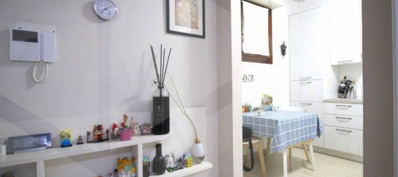 Apartamento de 3 divisões em Bologna, Italy N.º 34464 4