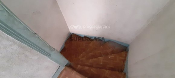 Bâtiment à Leiria, Portugal 144m² No. 157892 13