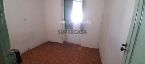 Bâtiment à Leiria, Portugal 144m² No. 157892 8