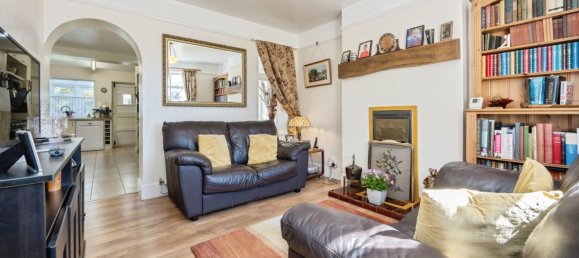 Дом в Аппер-Гравенхерст, Великобритания № 1942 5