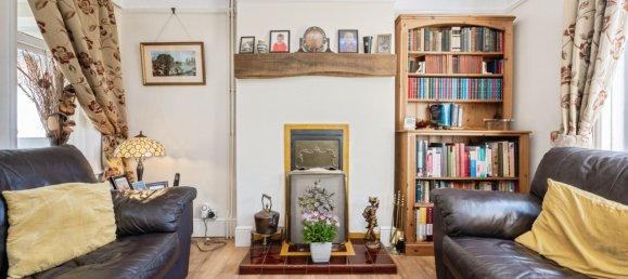 Дом в Аппер-Гравенхерст, Великобритания № 1942 6