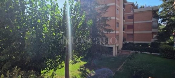 3 bedrooms Apartment in Rome, Italy No. 334320 2
