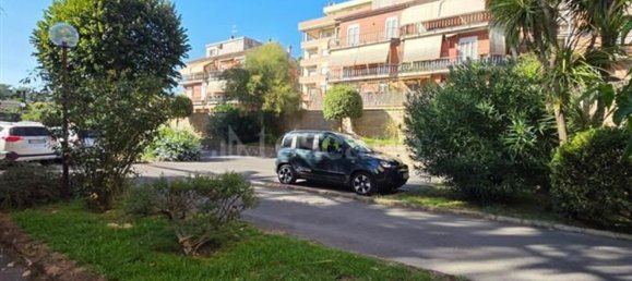 3 bedrooms Apartment in Rome, Italy No. 334320 8