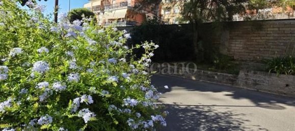 3 bedrooms Apartment in Rome, Italy No. 334320 9