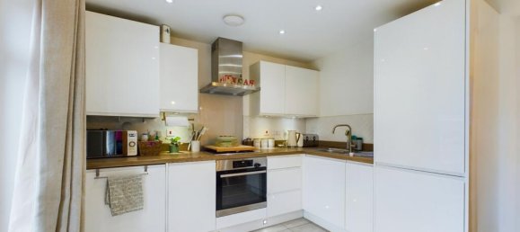 3 bedrooms House in Bordon, United Kingdom No. 13807 27